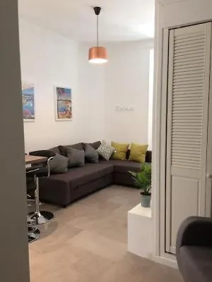 Apartment Sleeps 4 Air Con Wifi *