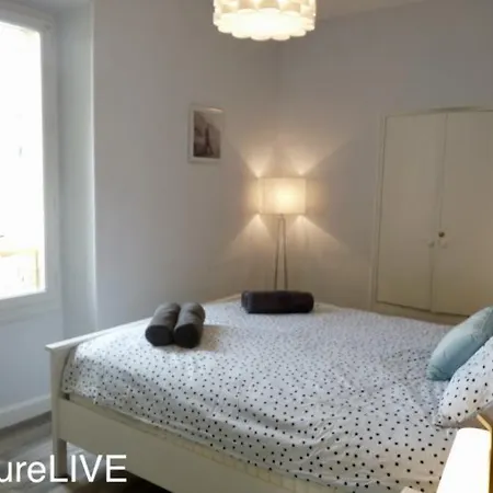 Apartment Sleeps 4 Air Con Wifi *
