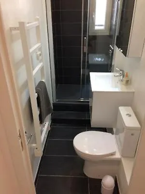 Sleeps 4 Air Con Wifi * Cannes