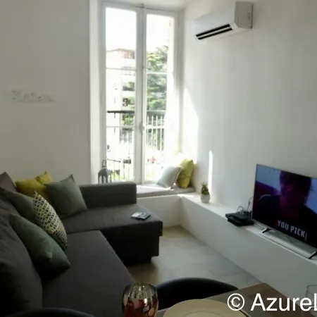 Sleeps 4 Air Con Wifi *